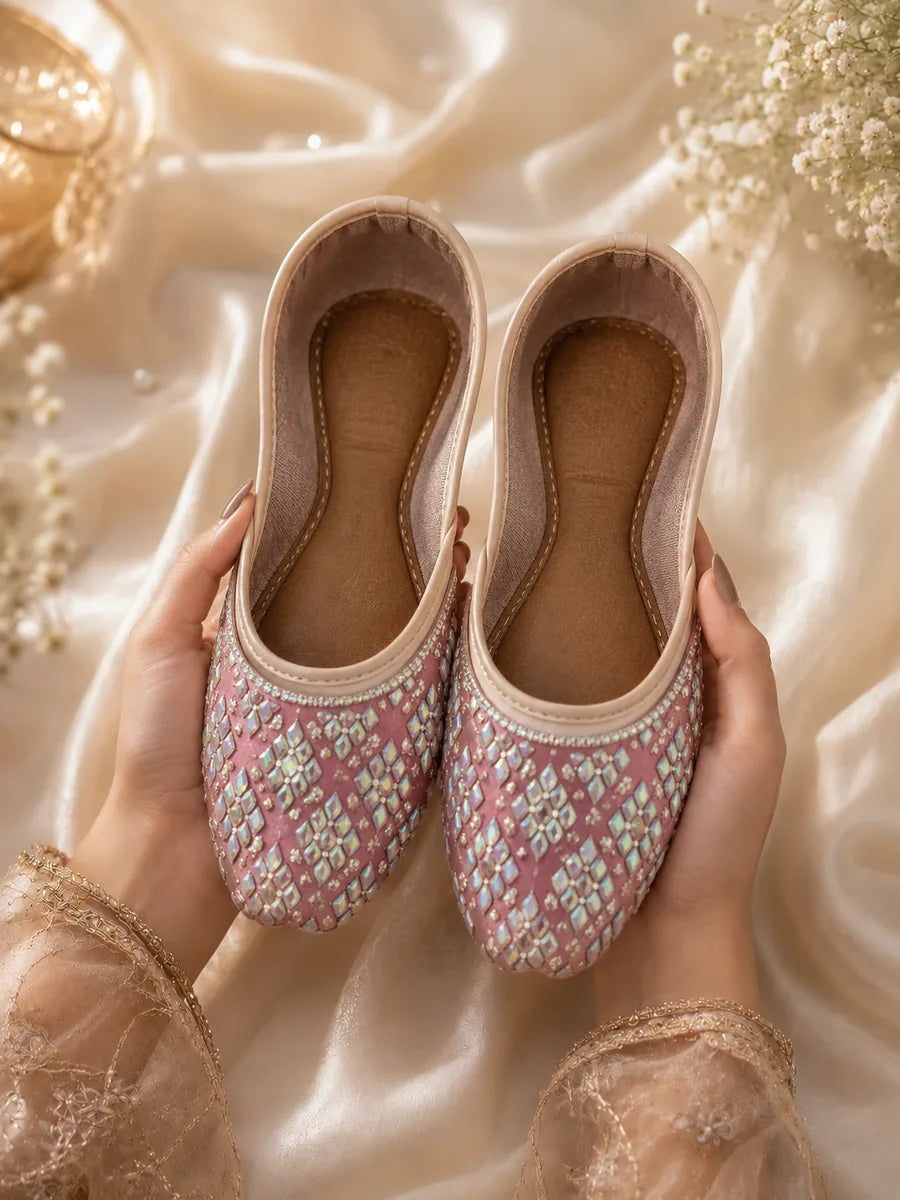 Blush Pink Crystal Jutti