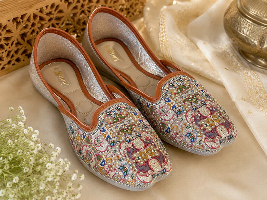 Multicolor Paisley Embroidered Jutti