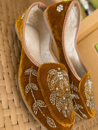 Mustard Gold Floral Embroidered Jutti