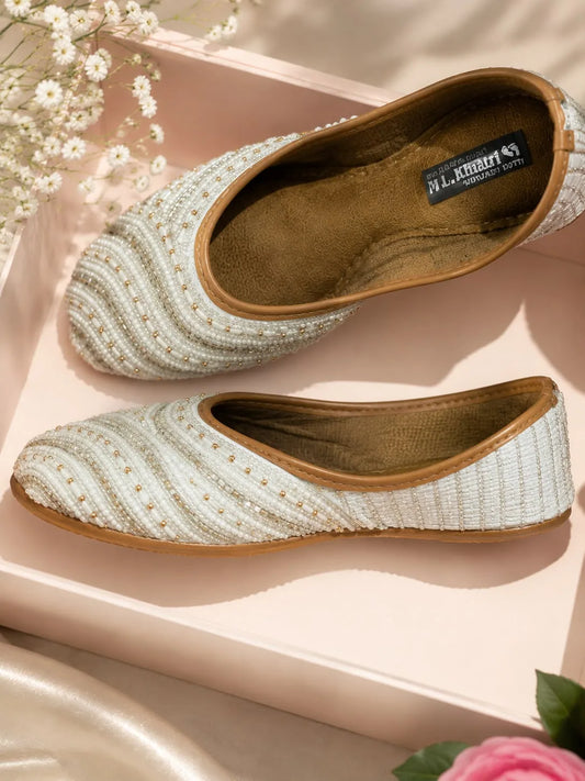 Pearl Cascade Jutti
