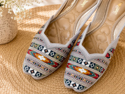 Silver Multicolor Patterned Jutti