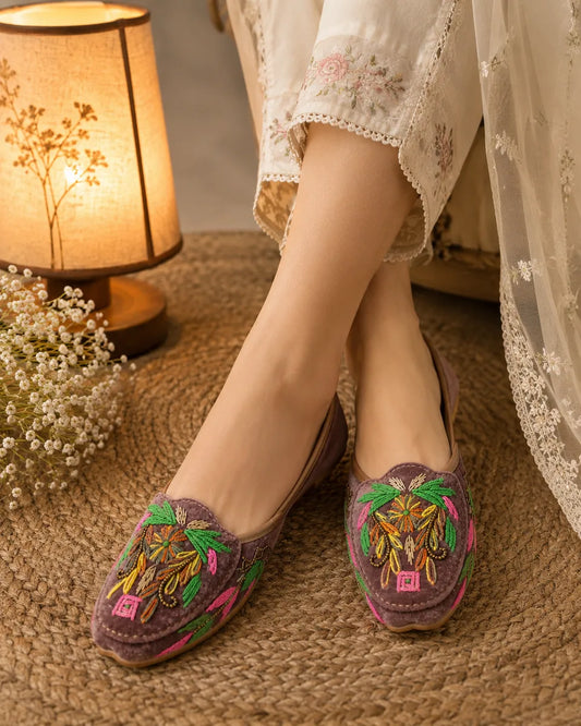 The Chits Rosewood Floral Hand-Embroidered Women's Jutti